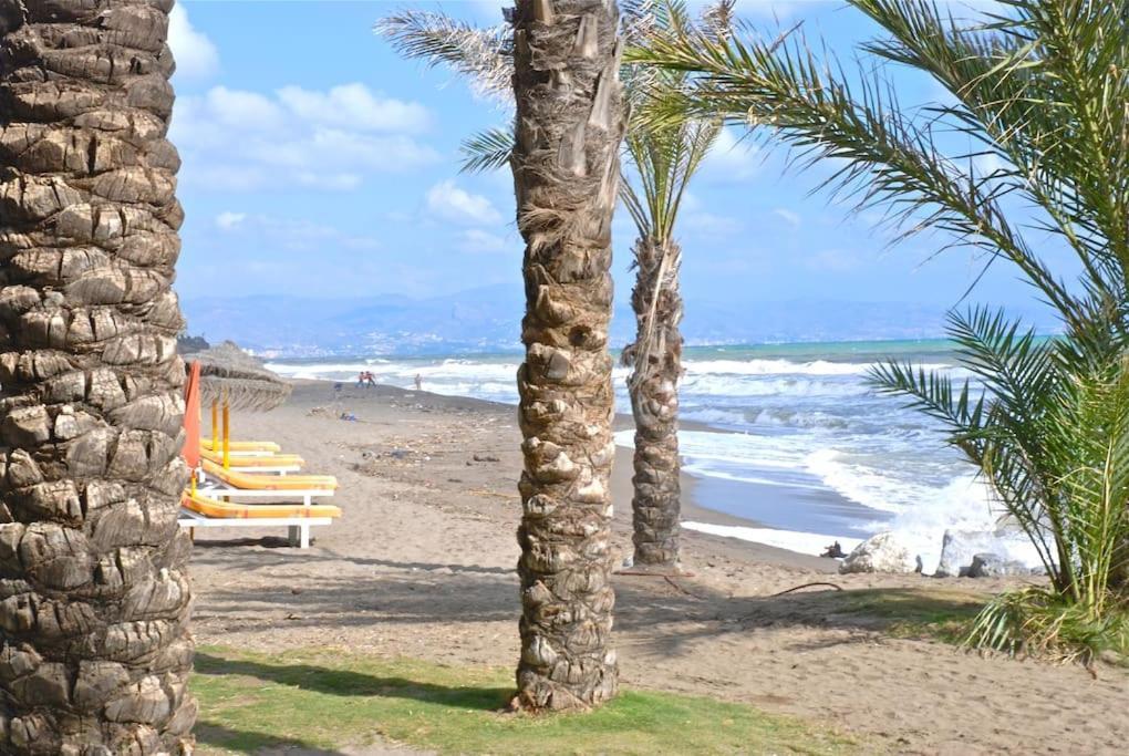 فيلا La Casa En La Carihuela Playa A 4 Minutos A Pie توريمولينوس المظهر الخارجي الصورة