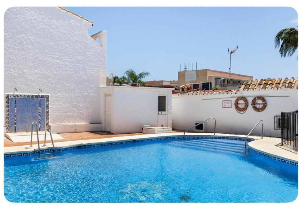 فيلا La Casa En La Carihuela Playa A 4 Minutos A Pie توريمولينوس المظهر الخارجي الصورة